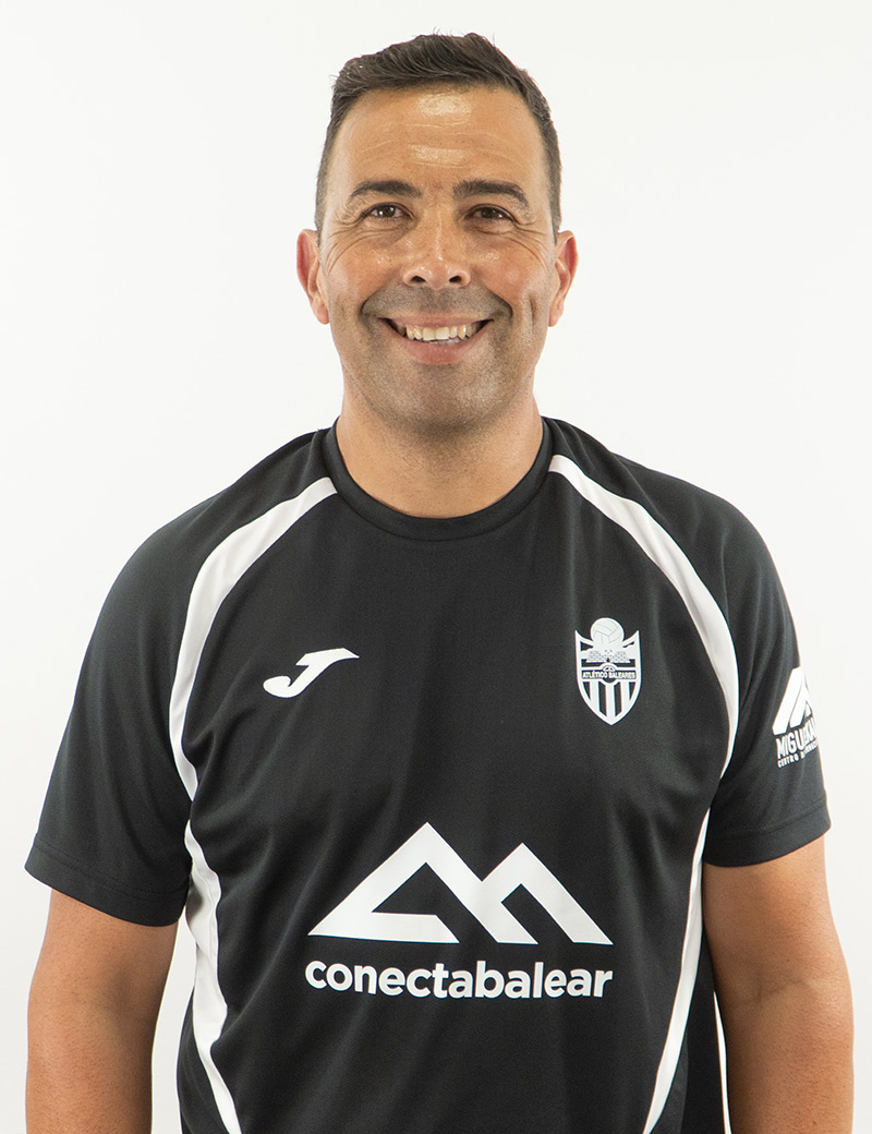 Óscar Troya